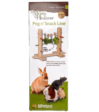 Petland Canada Moss Hollow Peg & Snack Line